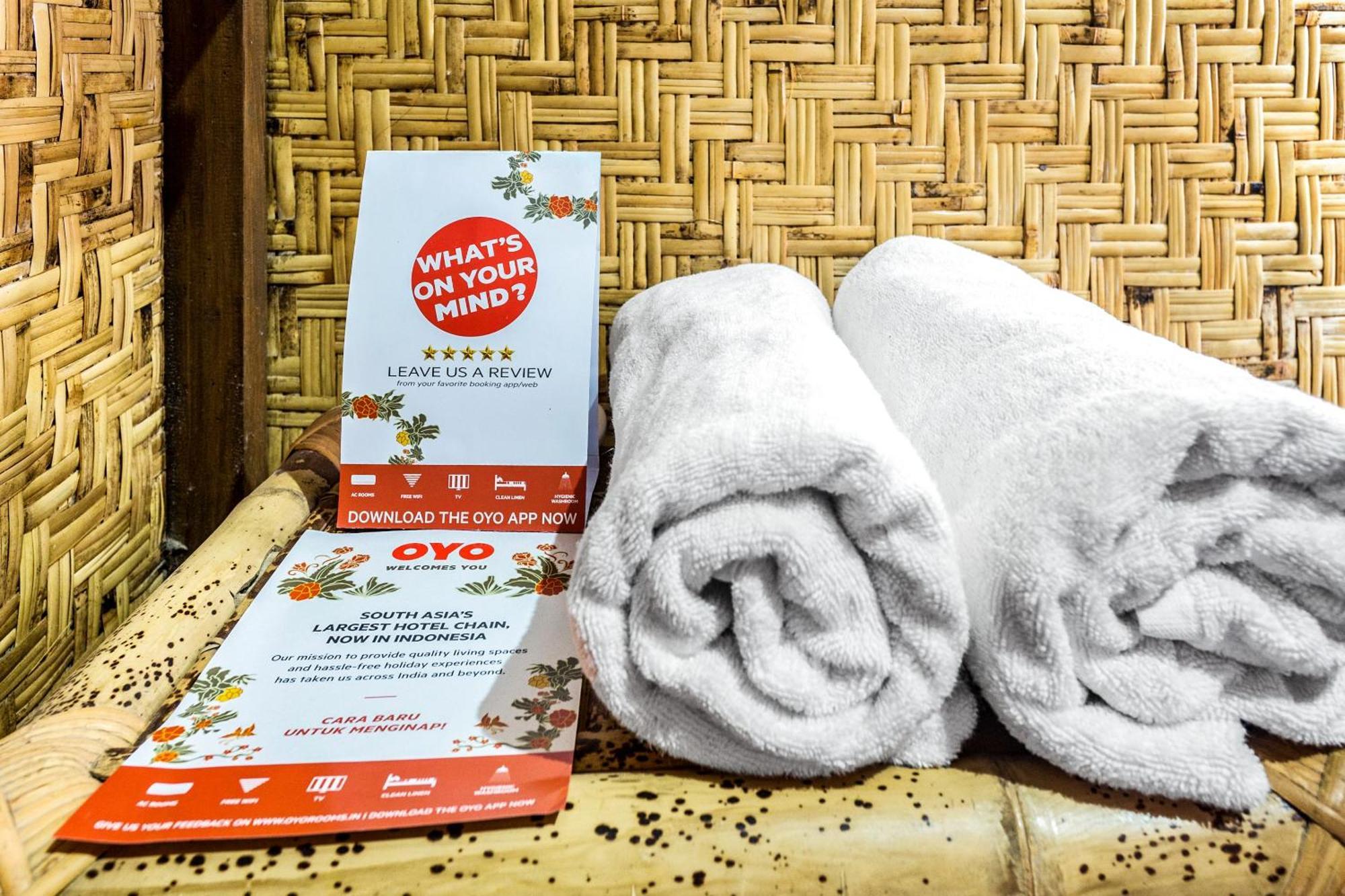 Oyo 1837 Telone Bungalow Palebah Kültér fotó