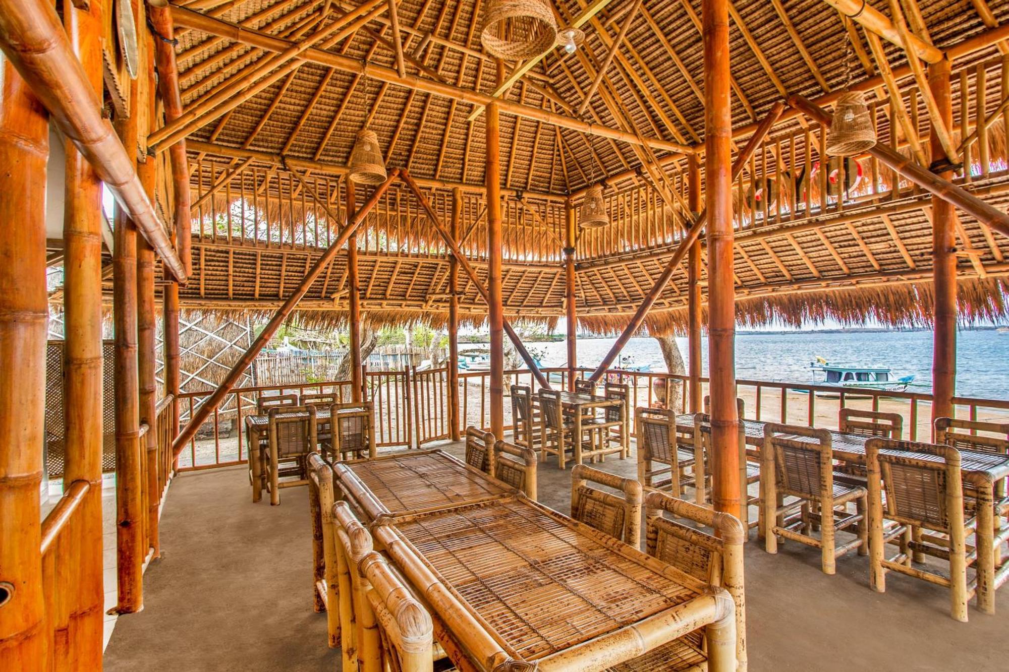 Oyo 1837 Telone Bungalow Palebah Kültér fotó